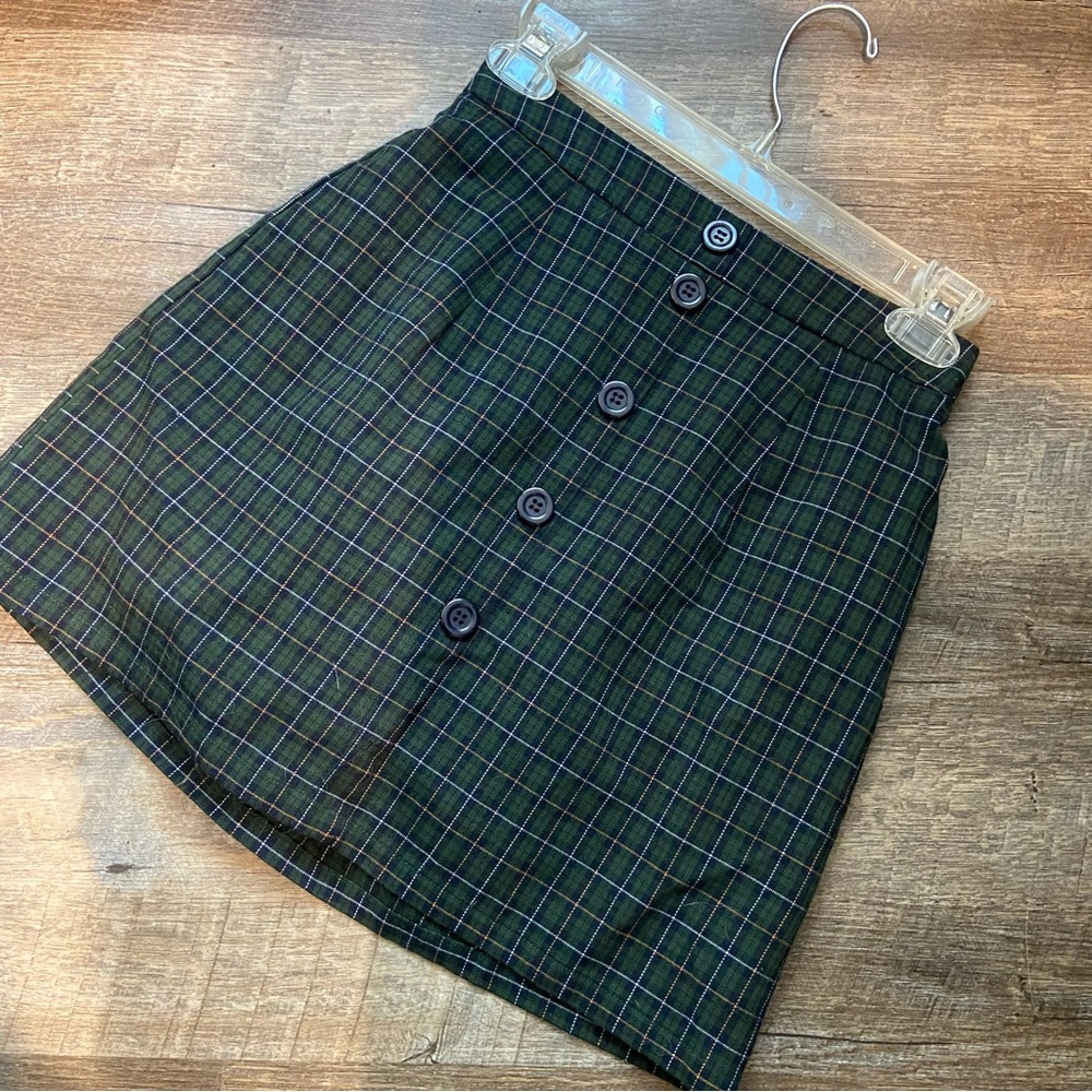 Plaid Pull-On Skort with Buttons
